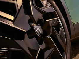 jantes novo peugeot e-408